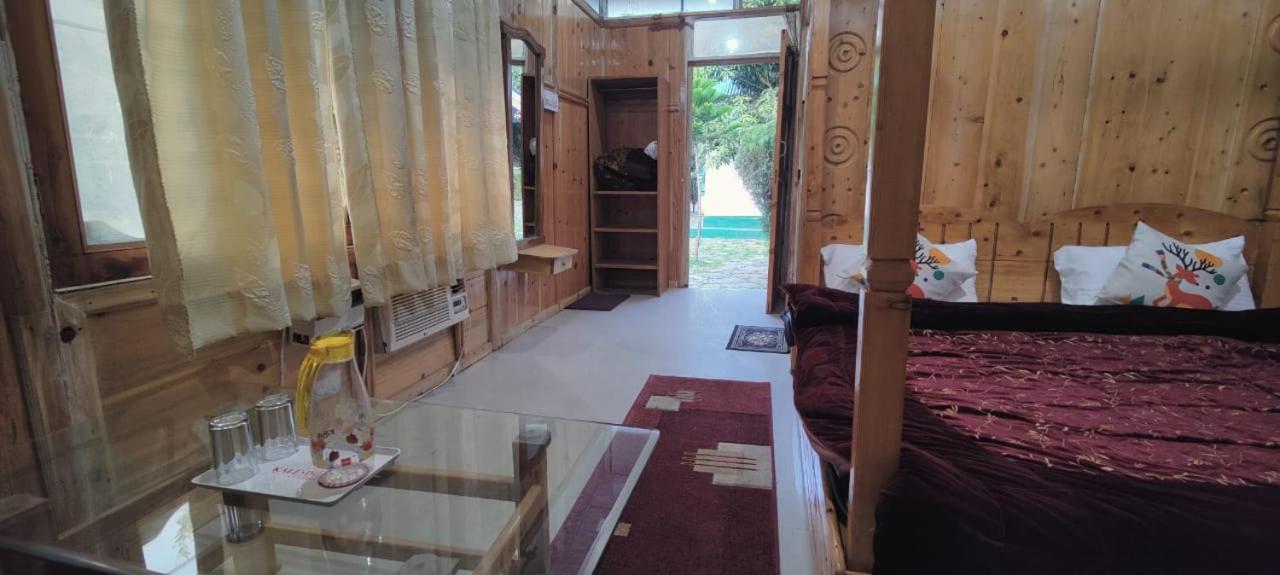 Myani Kalindi Nature Resort Lakhamandal מראה חיצוני תמונה