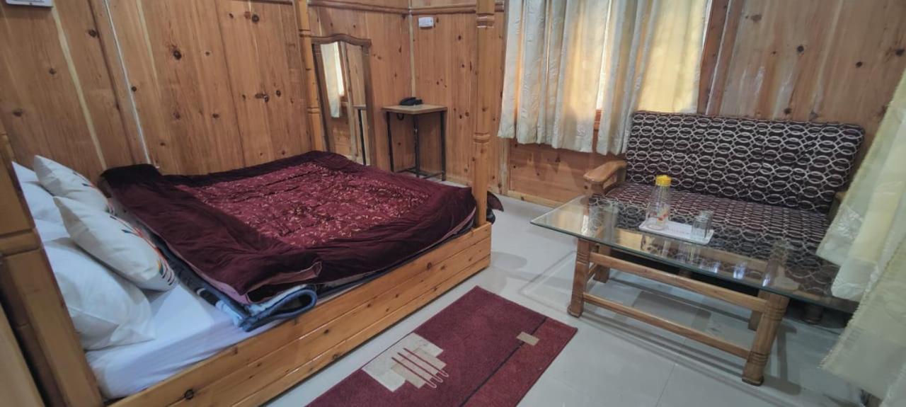 Myani Kalindi Nature Resort Lakhamandal מראה חיצוני תמונה